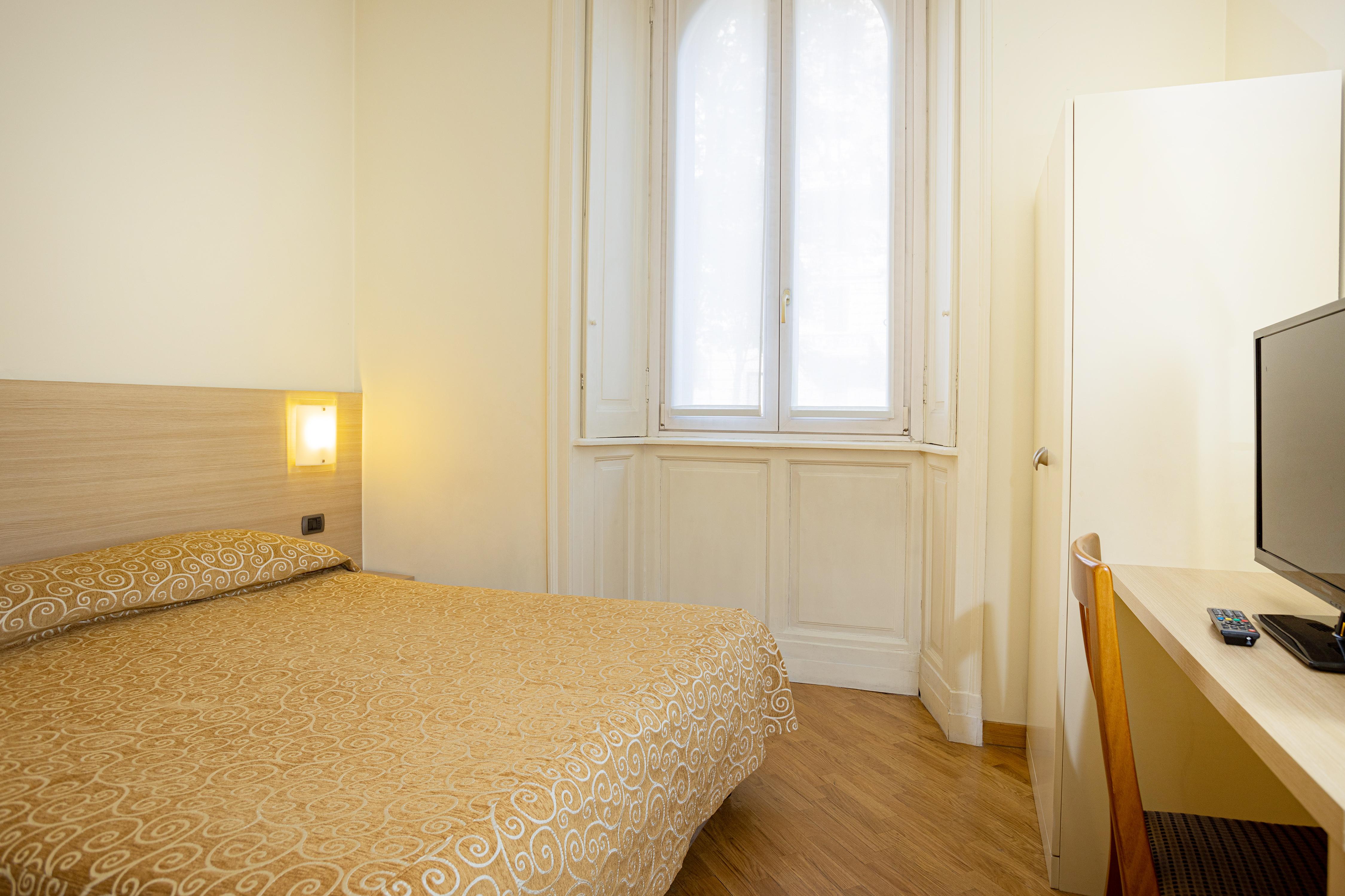 Apartahotel De La Gare 4*