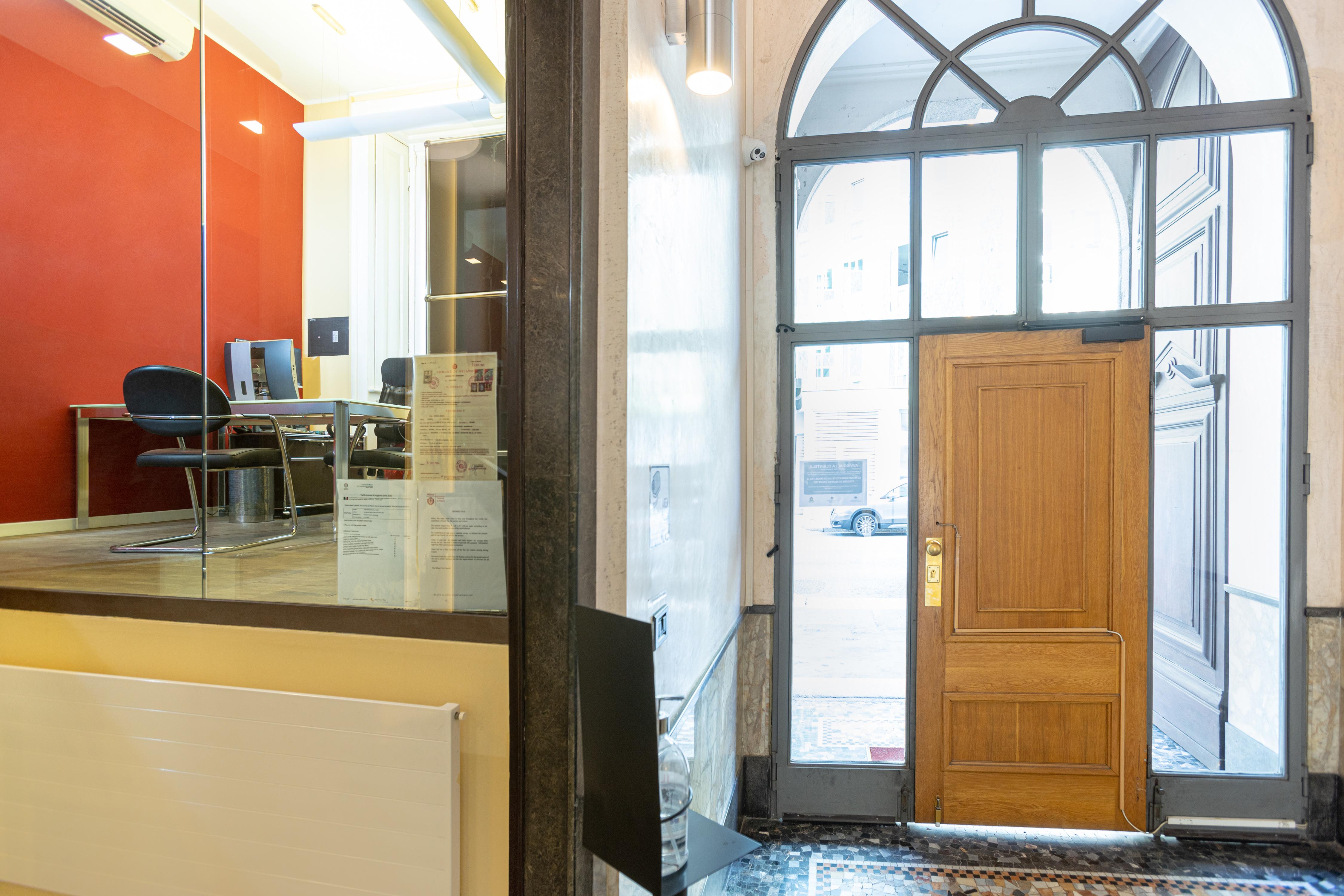 Apartahotel De La Gare 4*
